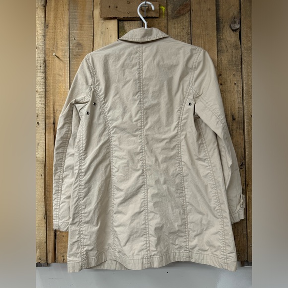 Vintage Y2K Gap Beige Trench Coat Size: Small - Picture 2 of 6